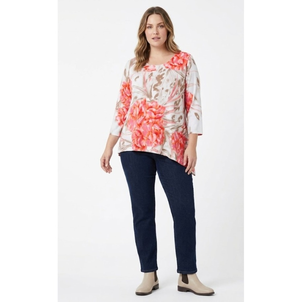 New Chico's Peony Garden Top size Large/2 Pink Floral‎ Asymmetrical Stretch Knit